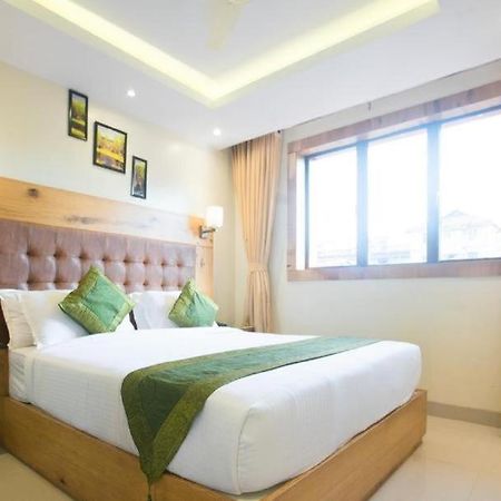Hotel Square Stay Νέο Δελχί Εξωτερικό φωτογραφία