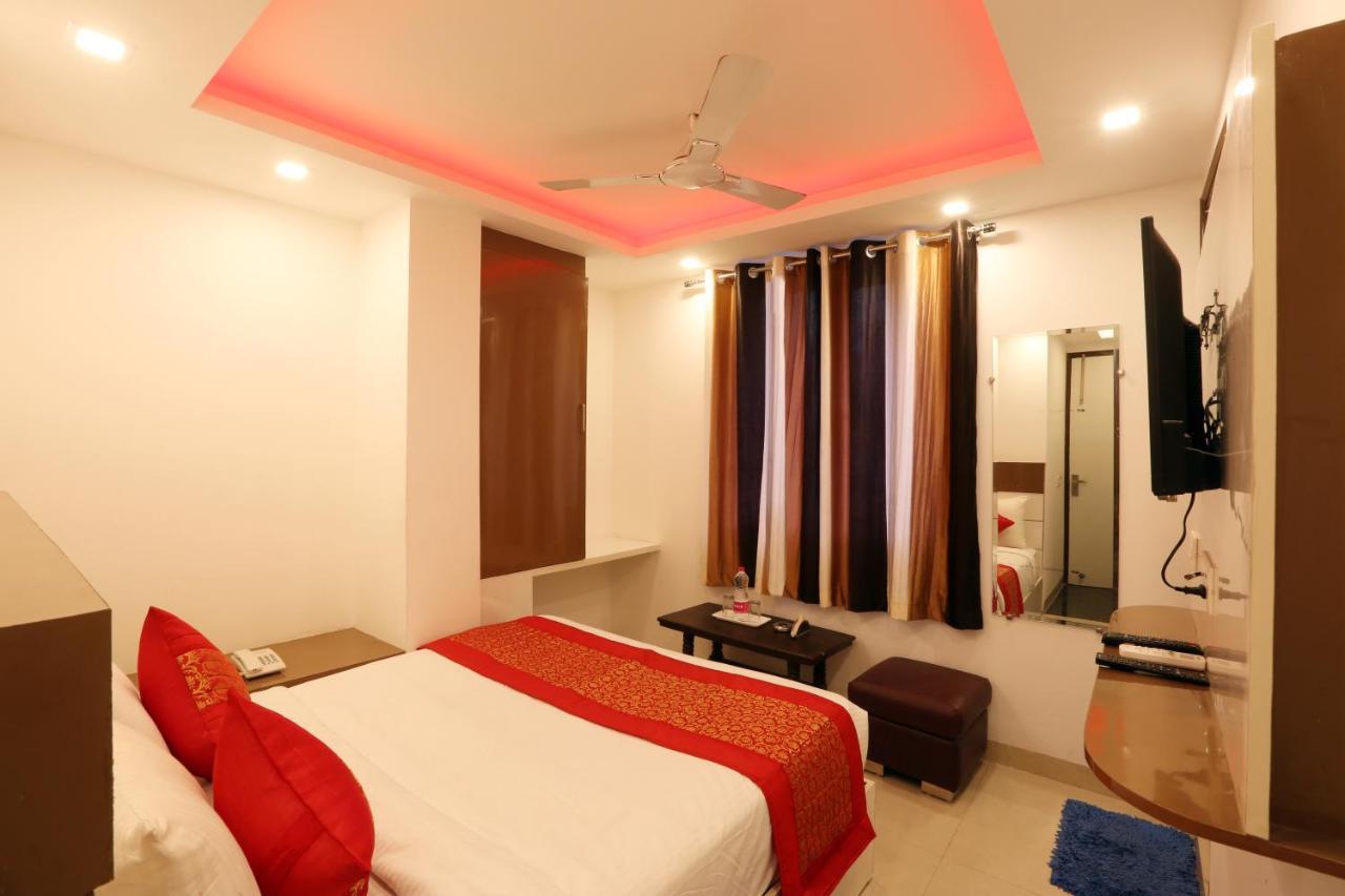 Hotel Square Stay Νέο Δελχί Εξωτερικό φωτογραφία